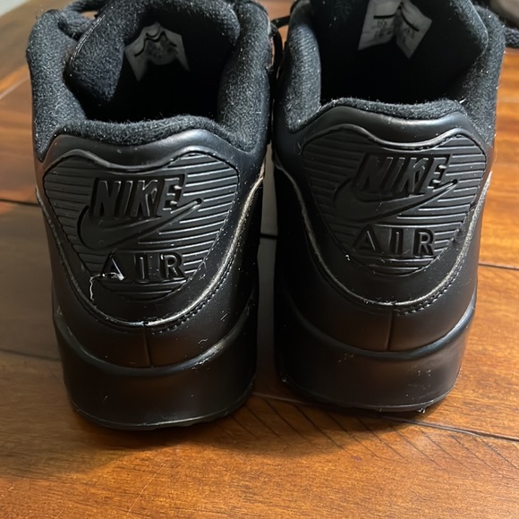 Nike Air Max 90 - Picture 4 of 5